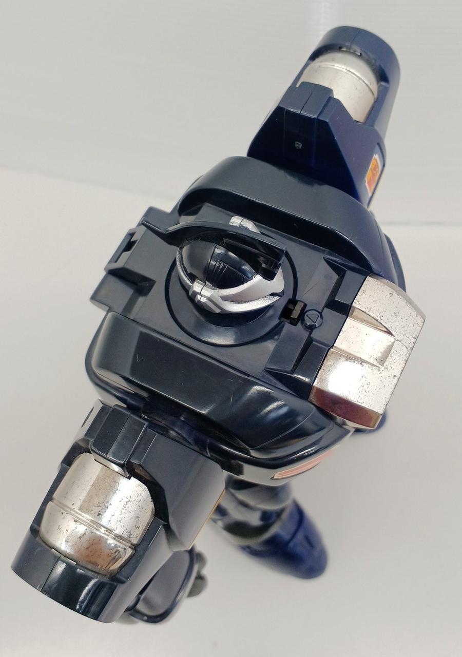 本体にキズ有り