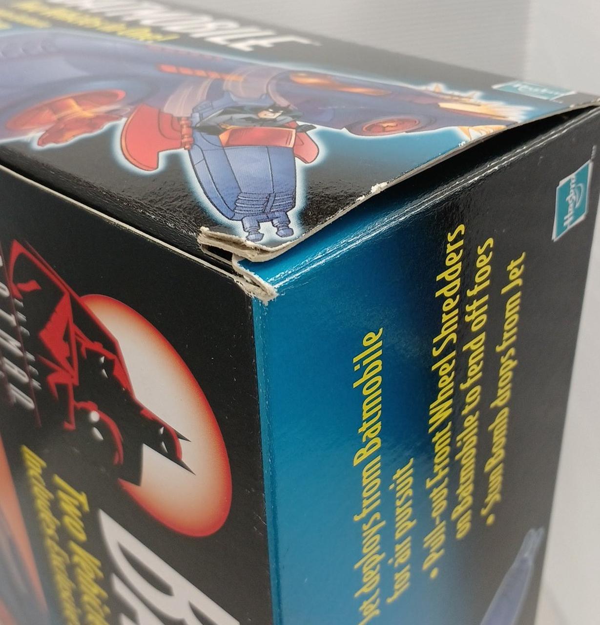 外箱の角にめくれ有り