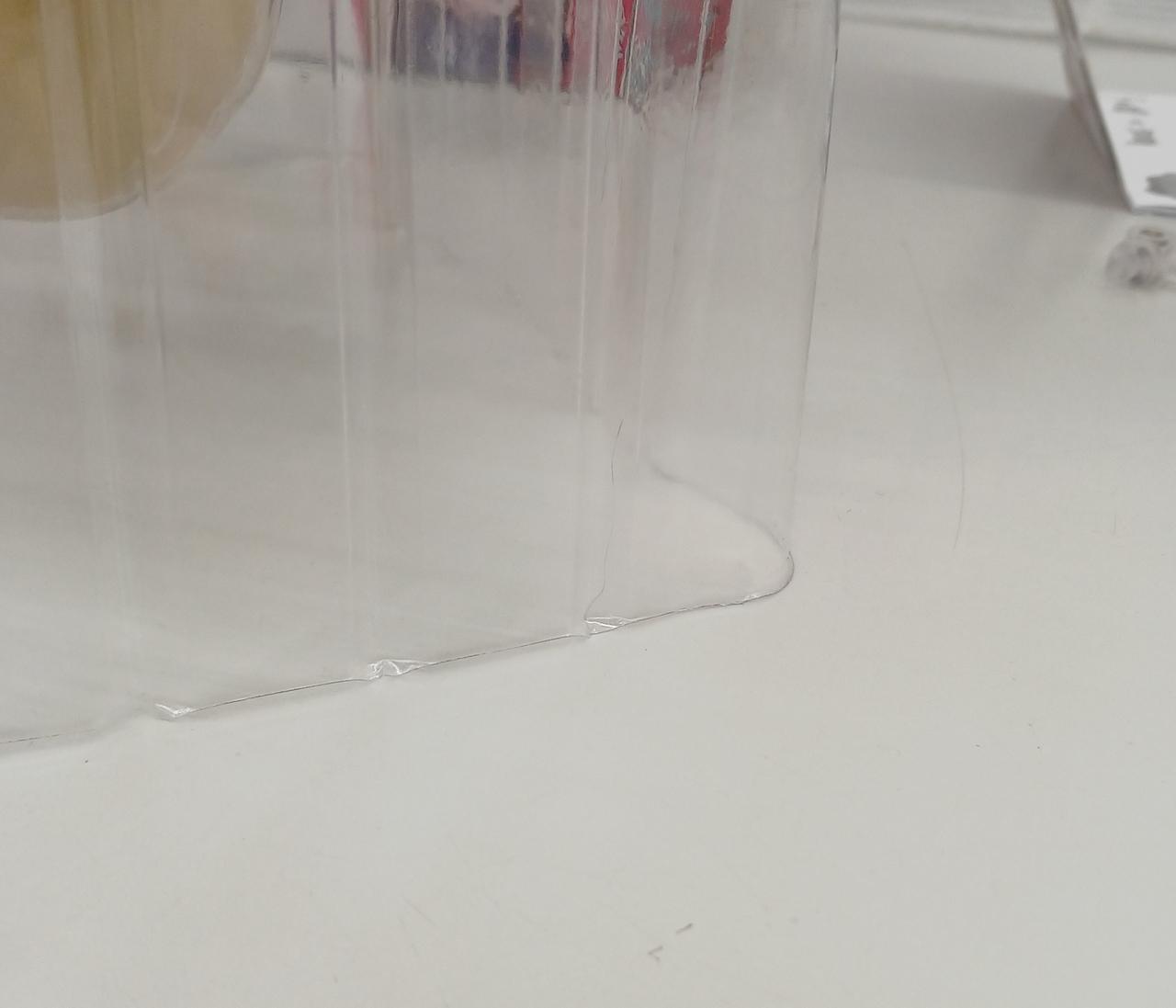 上側ブリスター割れてます