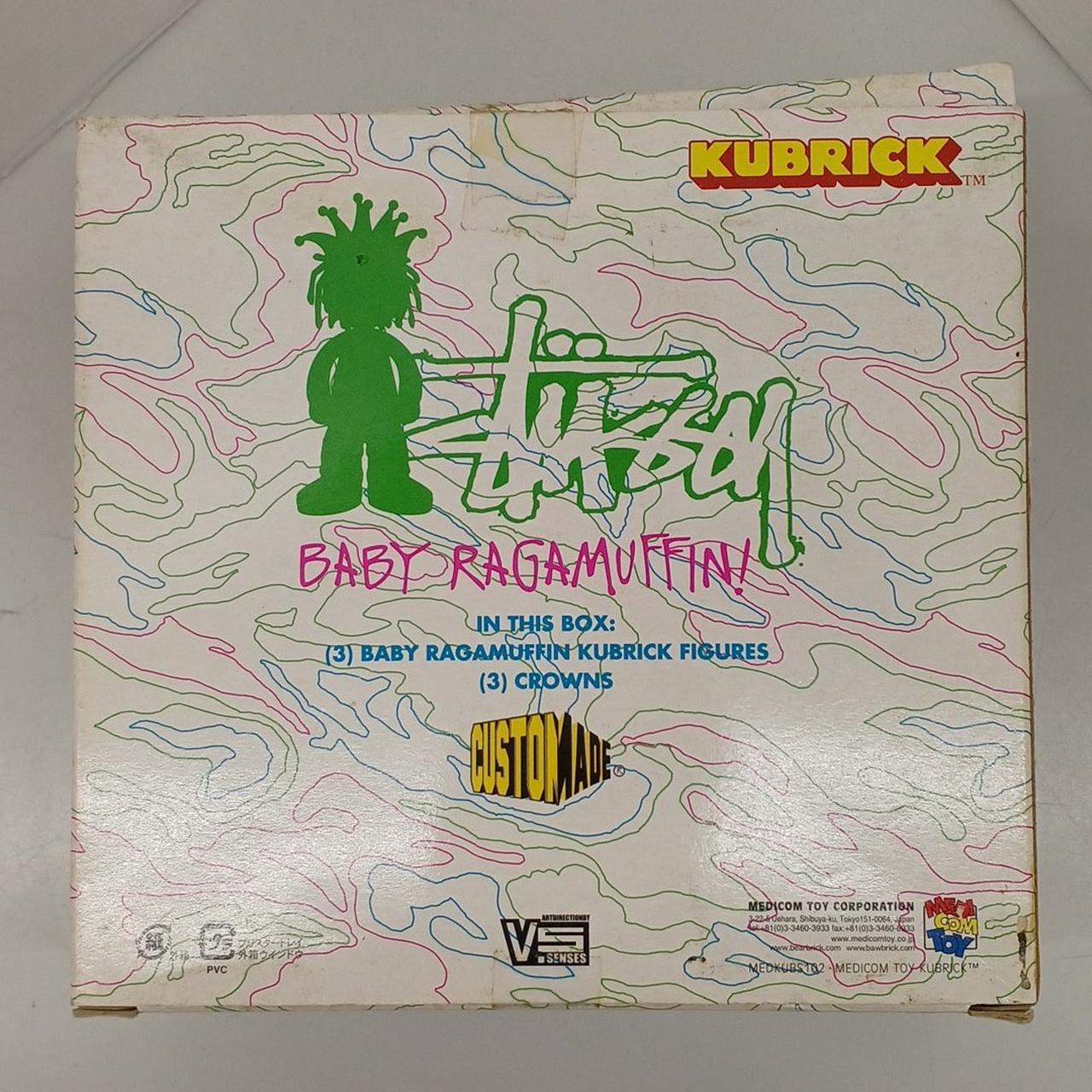 外箱に染み、汚れ有り