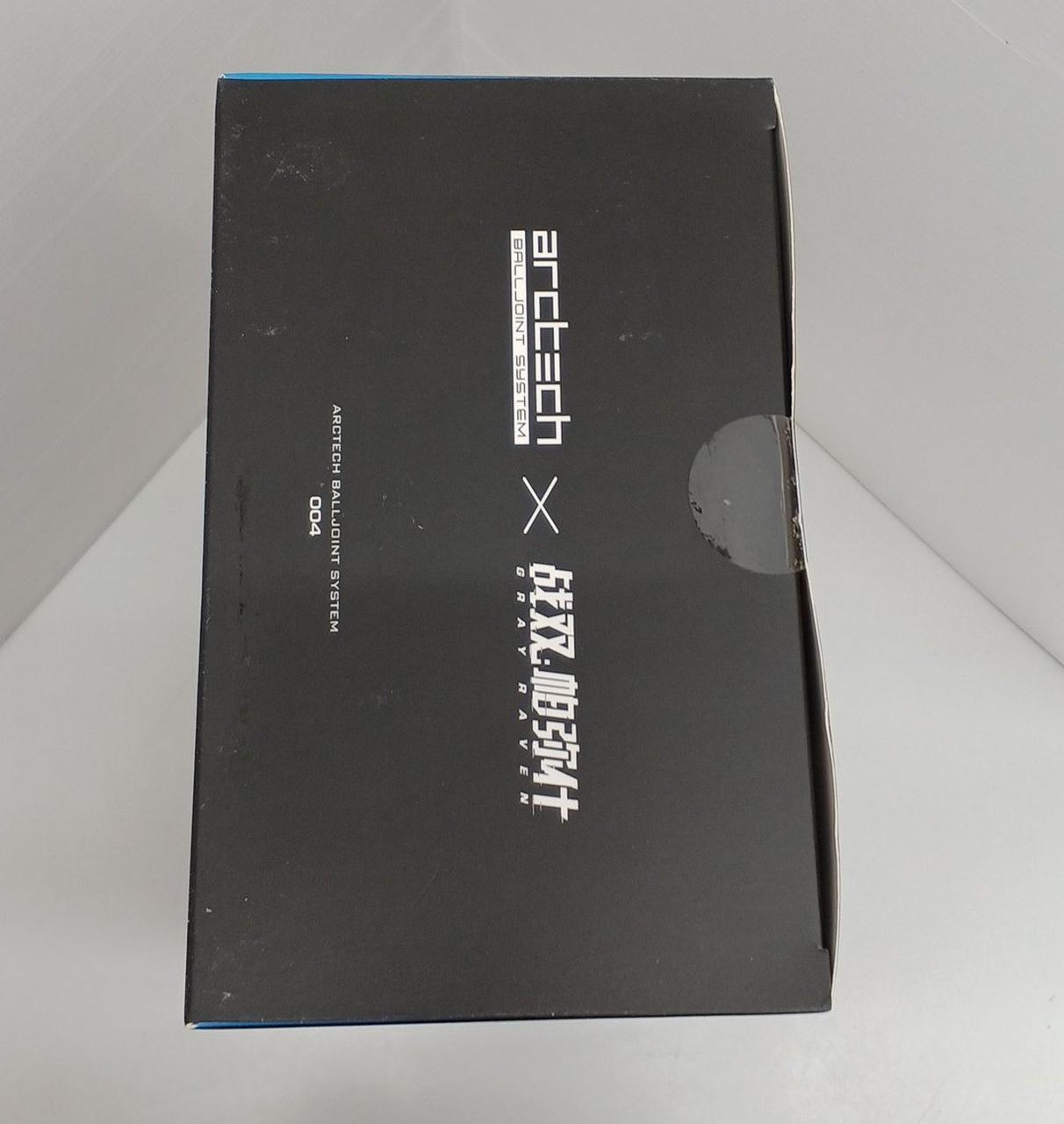 外箱の角に少々イタミ有り。テープ劣化有り