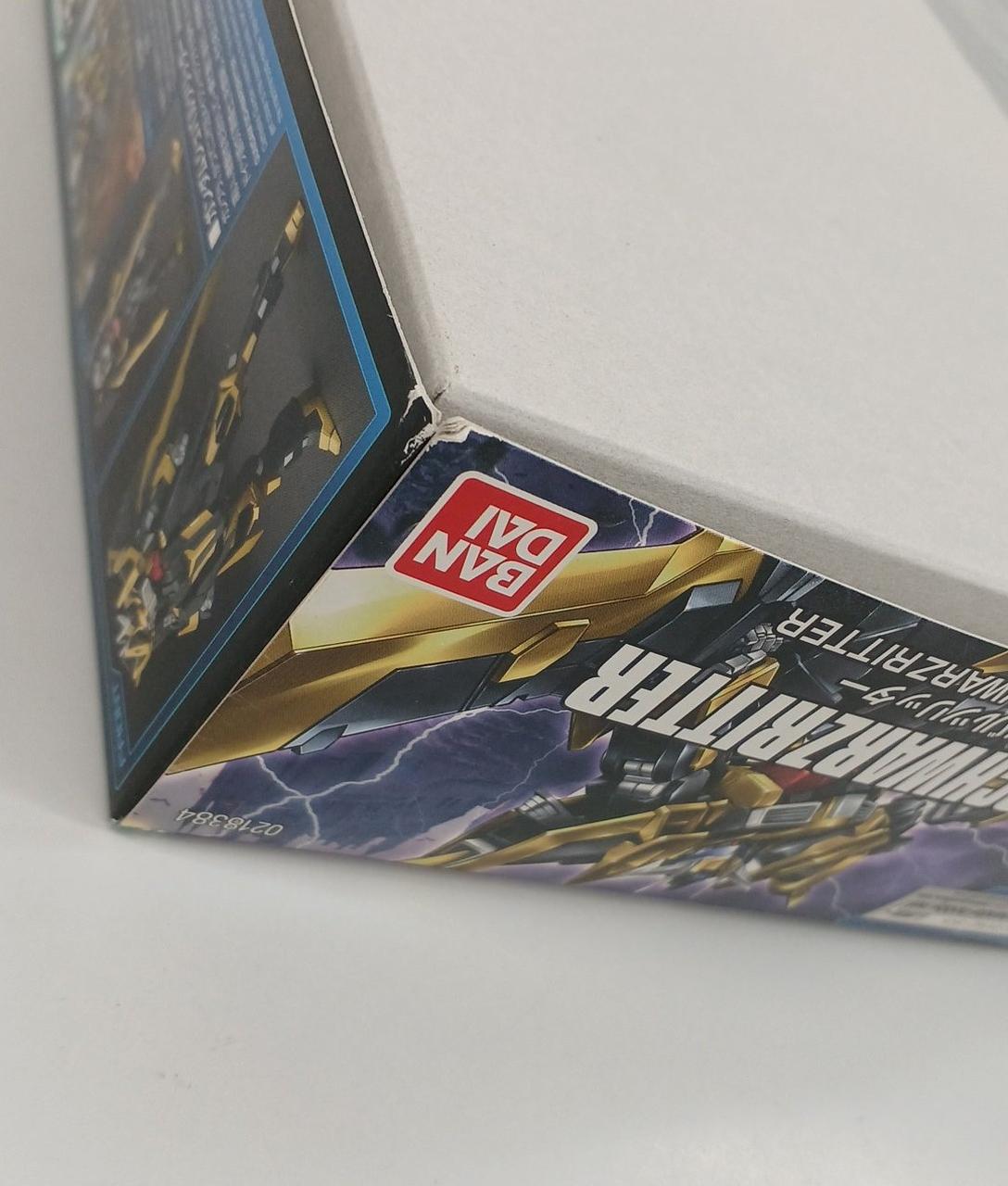 外箱の角に傷み有り