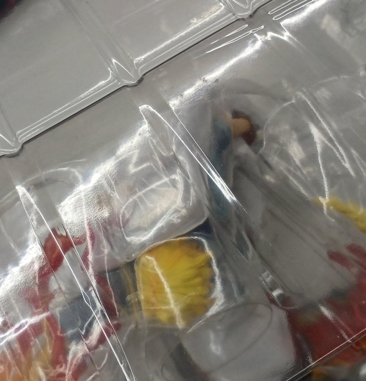 ブリスターに汚れ有り