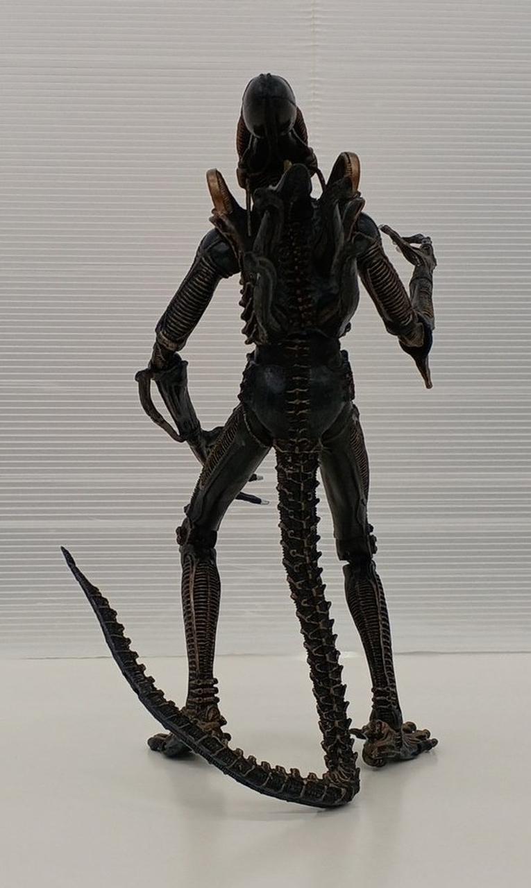 ネカ(NECA)|エイリアン|【ハードオフ公式通販】オフモール