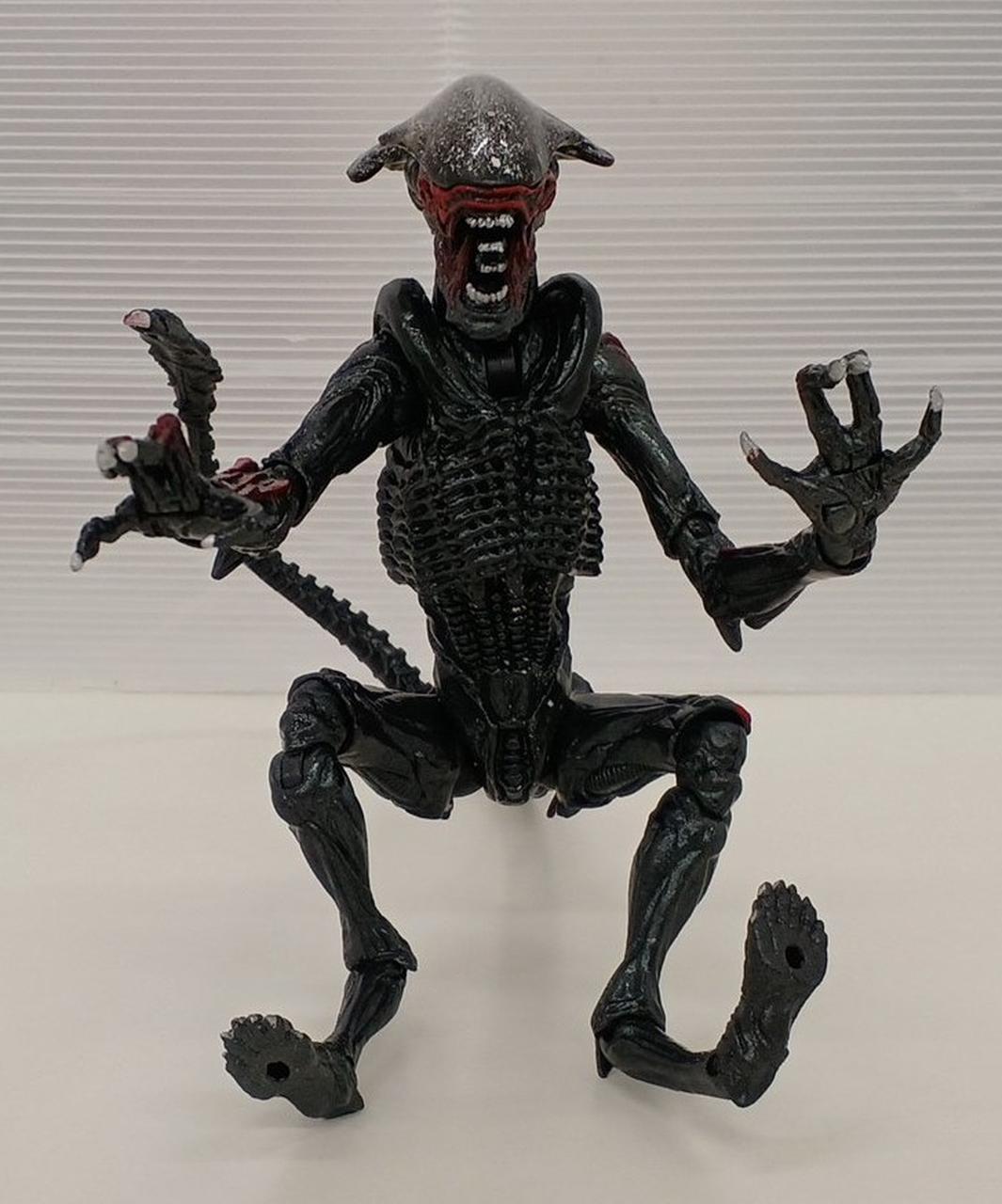 NECA|エイリアン|【ハードオフ公式通販】オフモール|2081270000007601