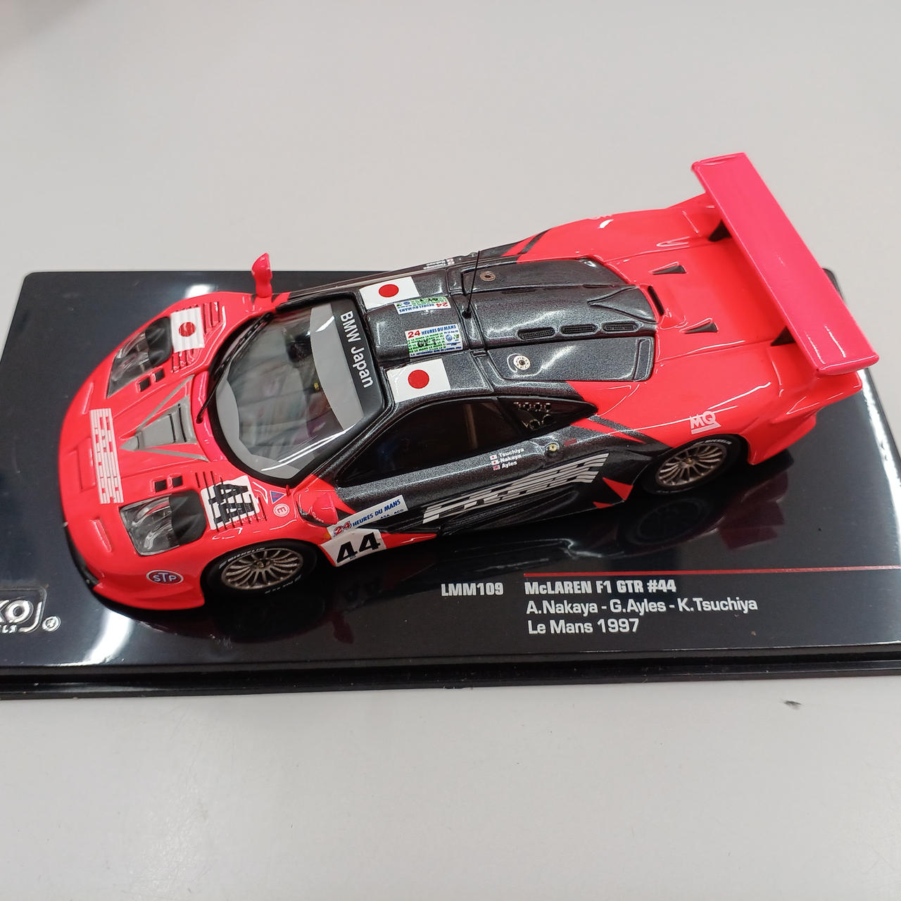 ☆美品/現状　マクラーレン F1 ロードカー　レッド　1/12 希少 ☆美品/現状 マクラーレン F1 ロードカー レッド 1/12 希少