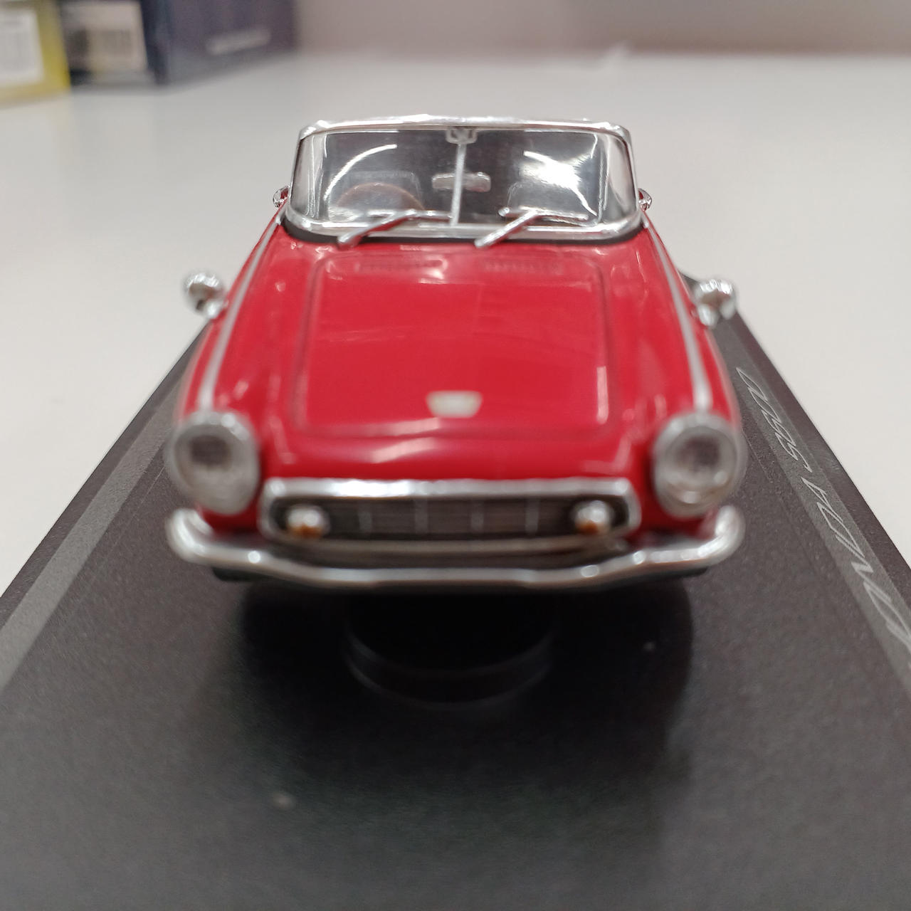 ホンダ S600 白 エブロ1/43  激レア ブラックBOX暗所保管 ホンダ S600 白 エブロ1/43 激レア ブラックBOX暗所保管 Amazon