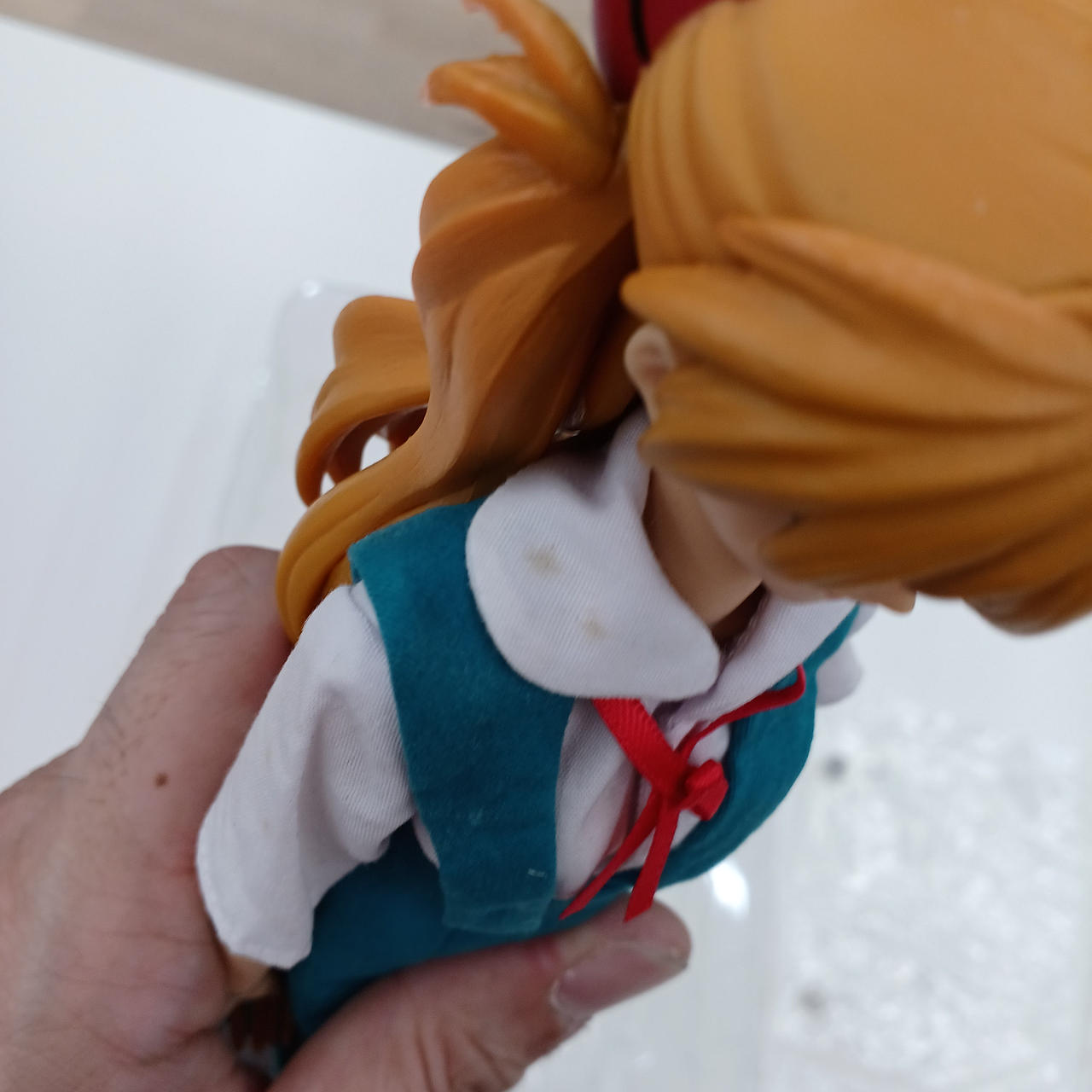 襟にシミがあります