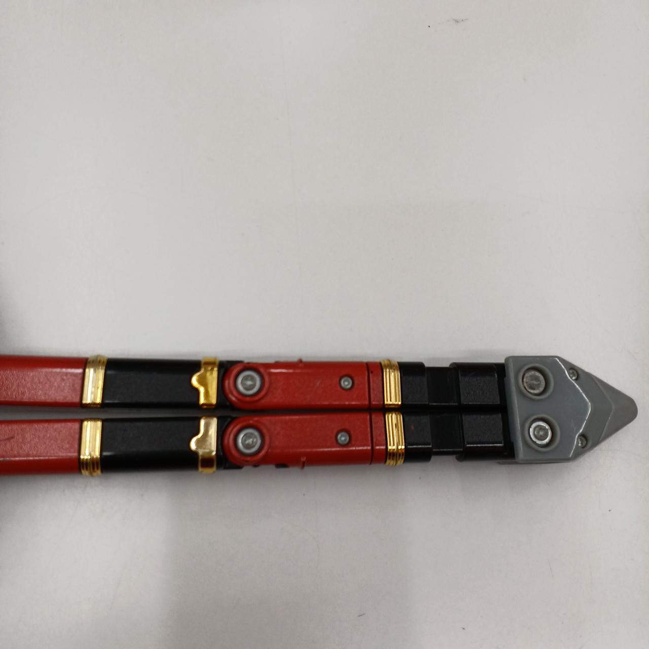 傷汚れが目立ちます