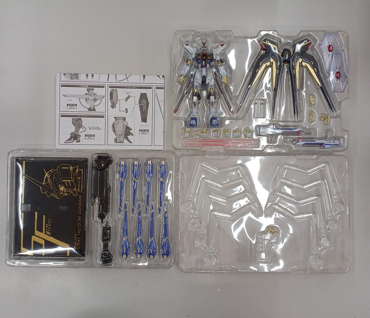 パーツは写真にあるもので全てです