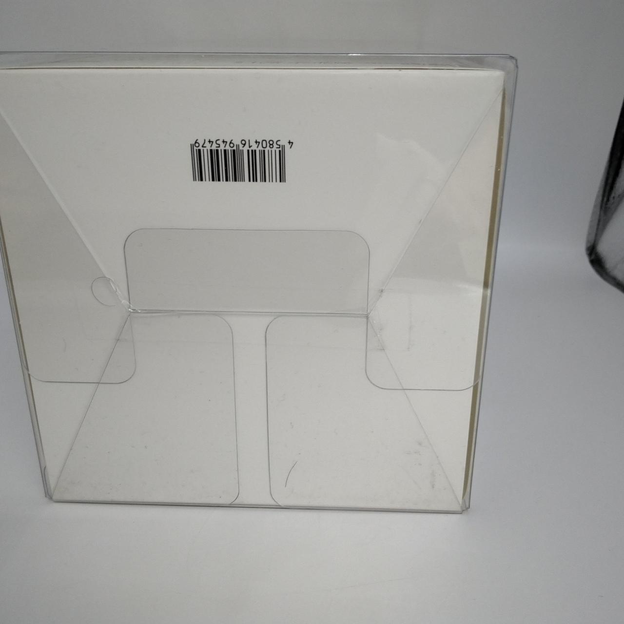 箱に擦れたようなキズあり