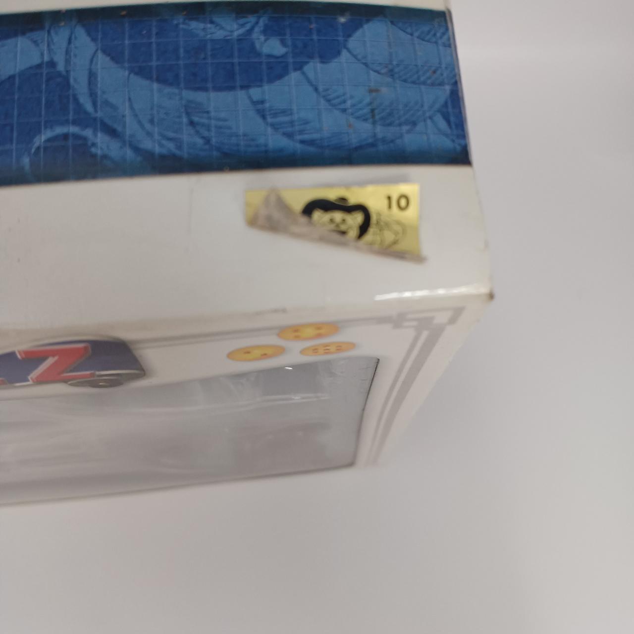 経年劣化でシール剥がれあり。