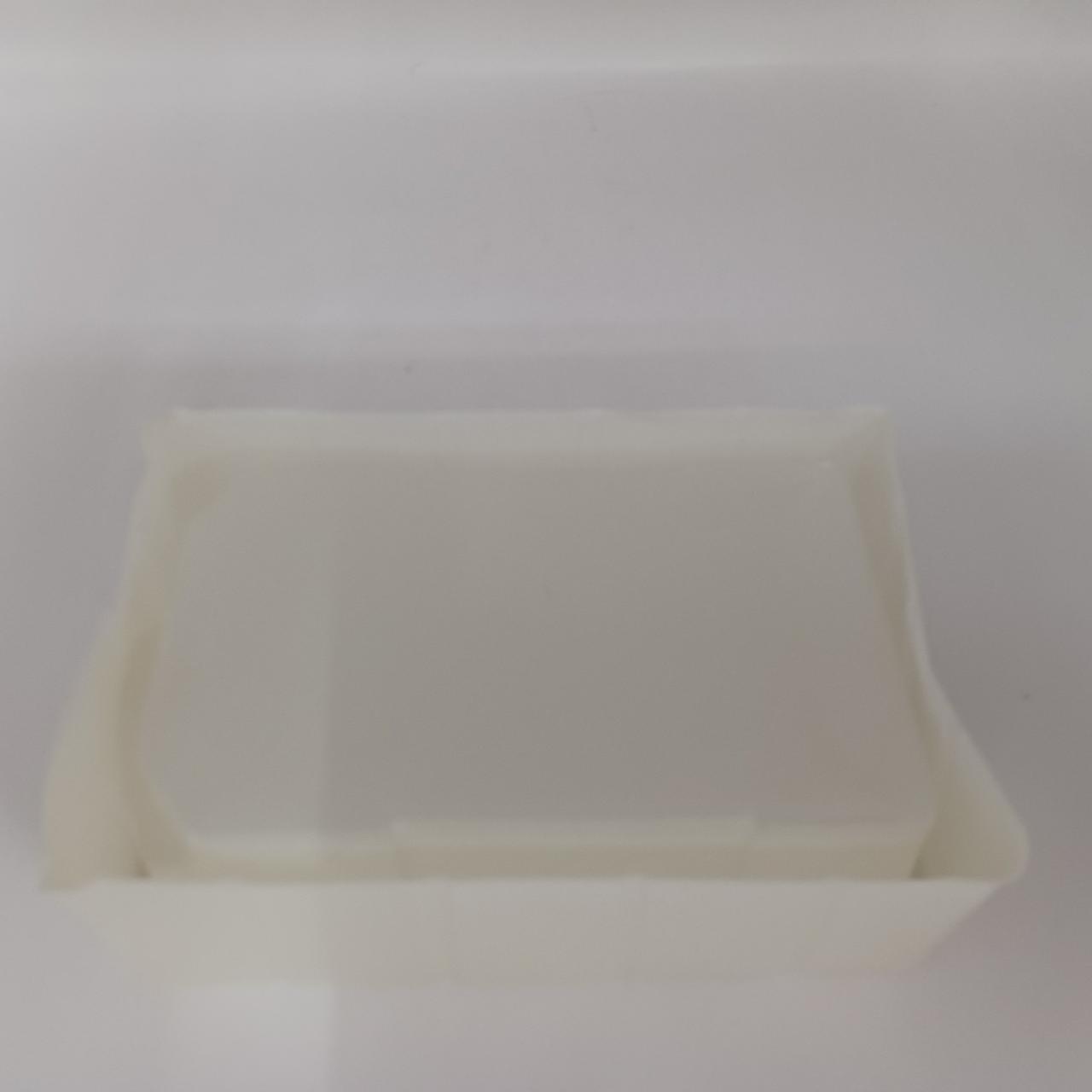 ケース傷みあり