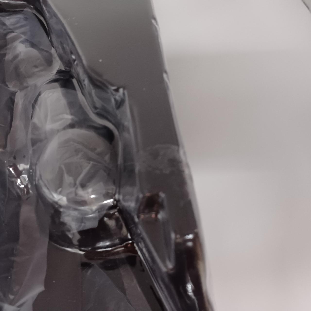 セロテープ跡あり