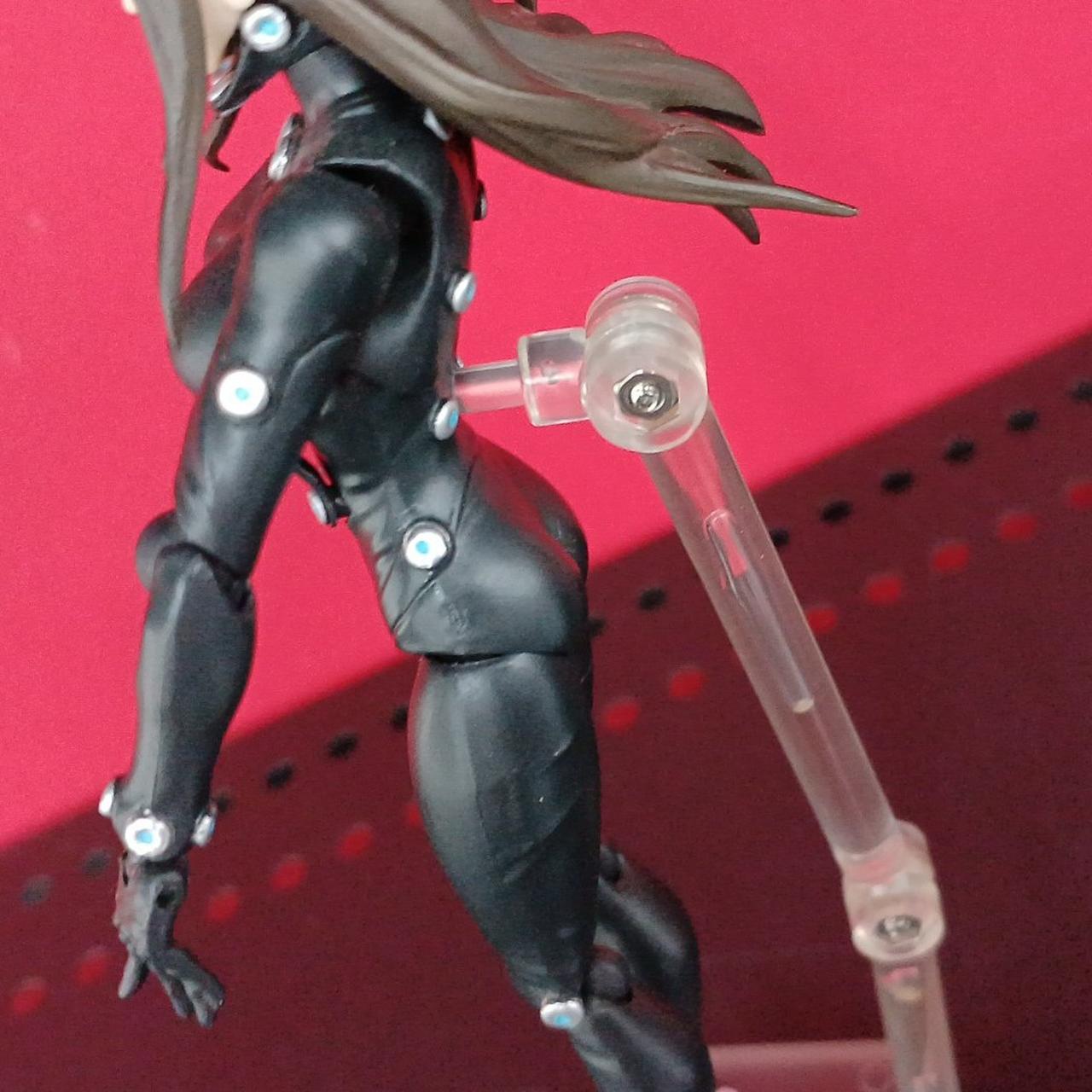 支柱、本体に差しにくいです