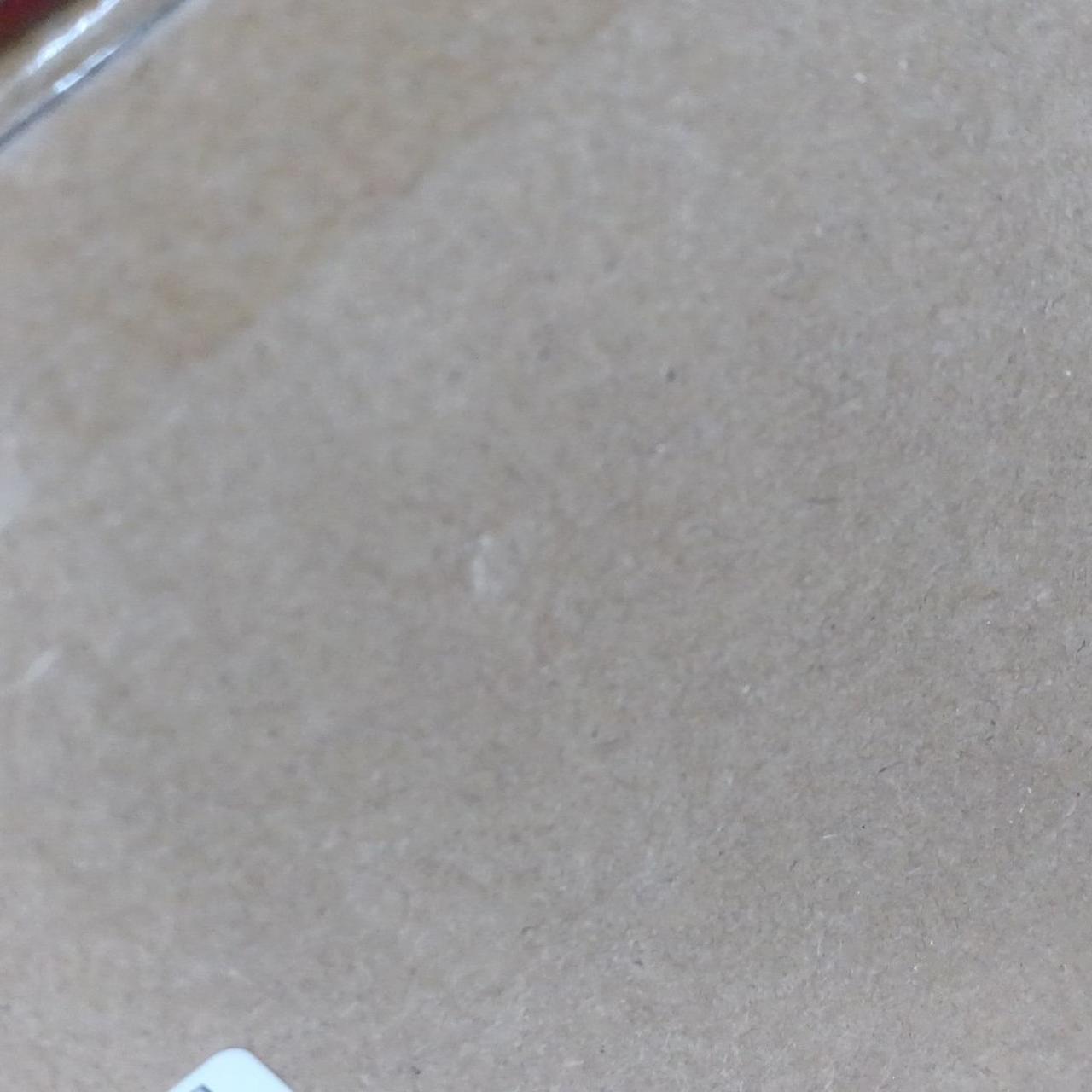 輸送箱に傷みあり