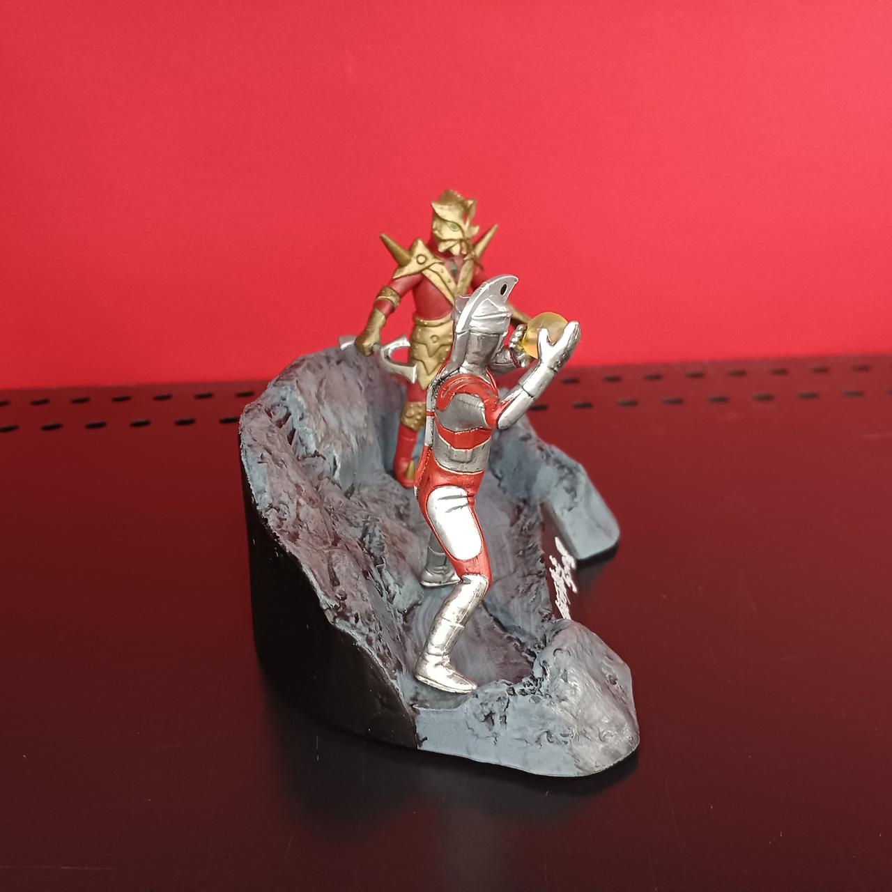 ウルトラ兄弟のオブジェ バンダイ(BANDAI)|死刑!ウルトラ5兄弟 銀河に散った5つの星セット