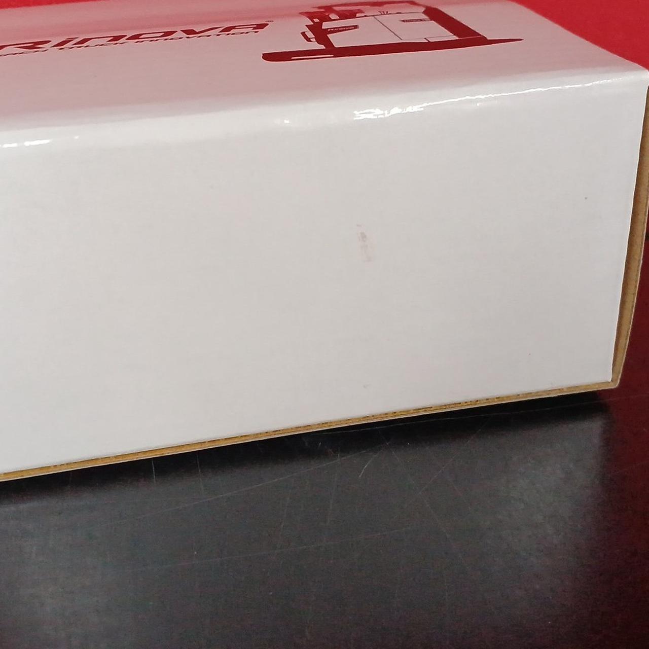 箱によごれあり