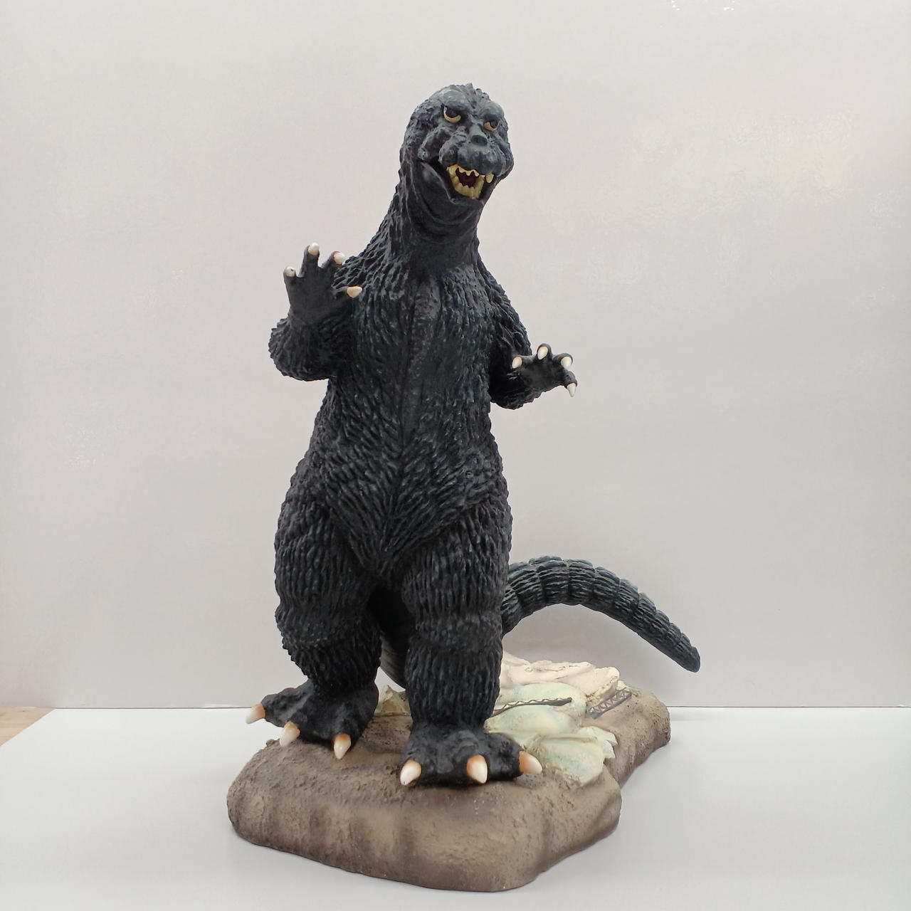 【匿名配送】東宝　怪獣消しゴム『メガロ』 レアもの タカトク メガロマン 消しゴム マーク 怪獣消しゴム じん 東宝