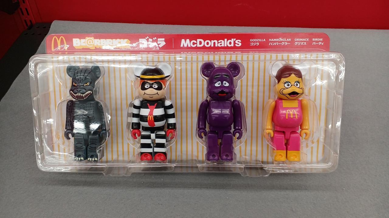 ベアブリック メディコムトイ　カーズ　100% BOX 2025年最新】ベアブリック カーズの人気アイテム - メルカリ