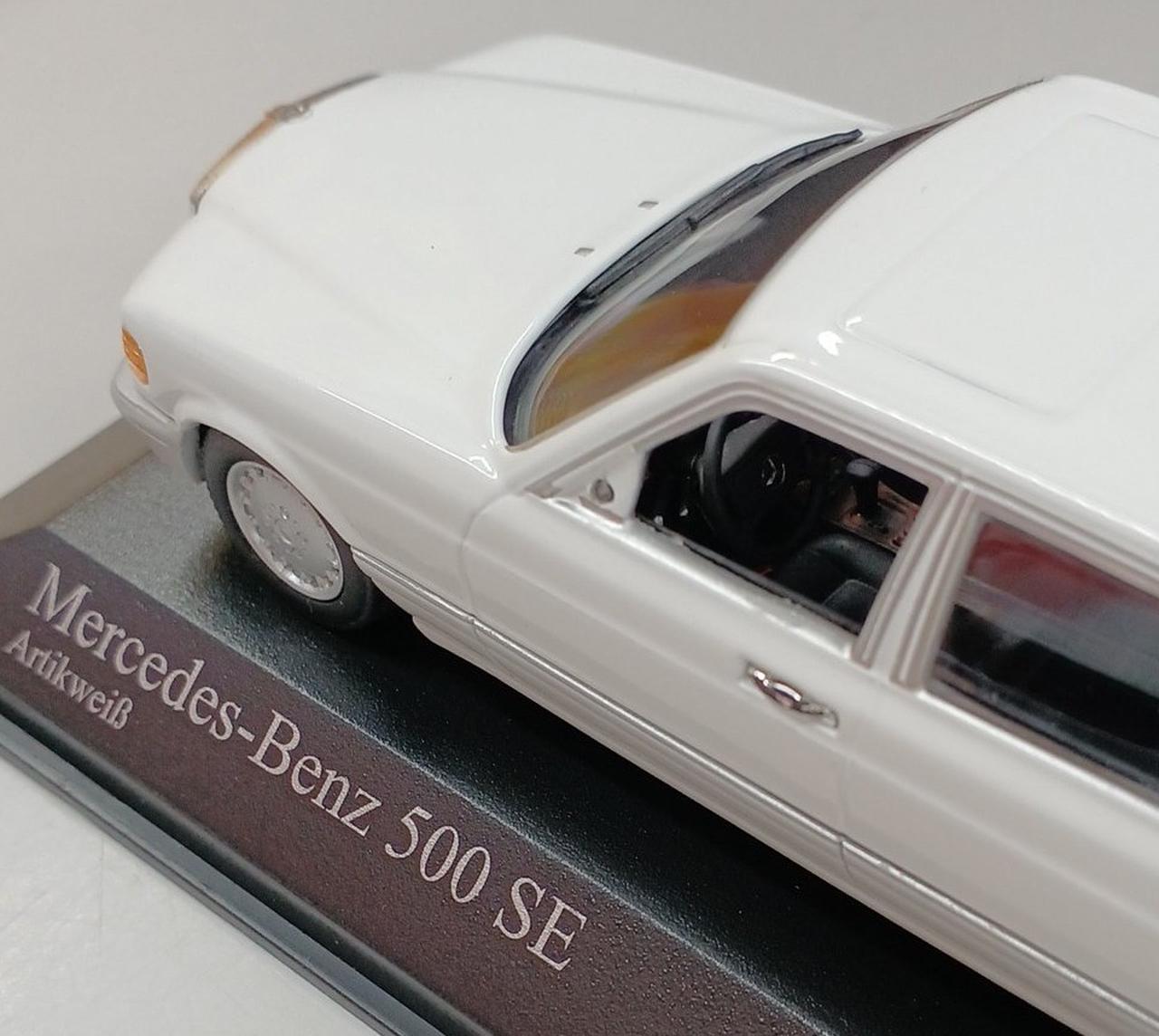 左側ミラー破損でミラーなしです。