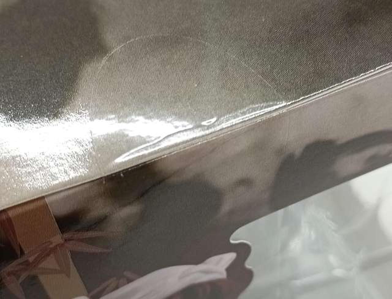 テープ貼付部分　左