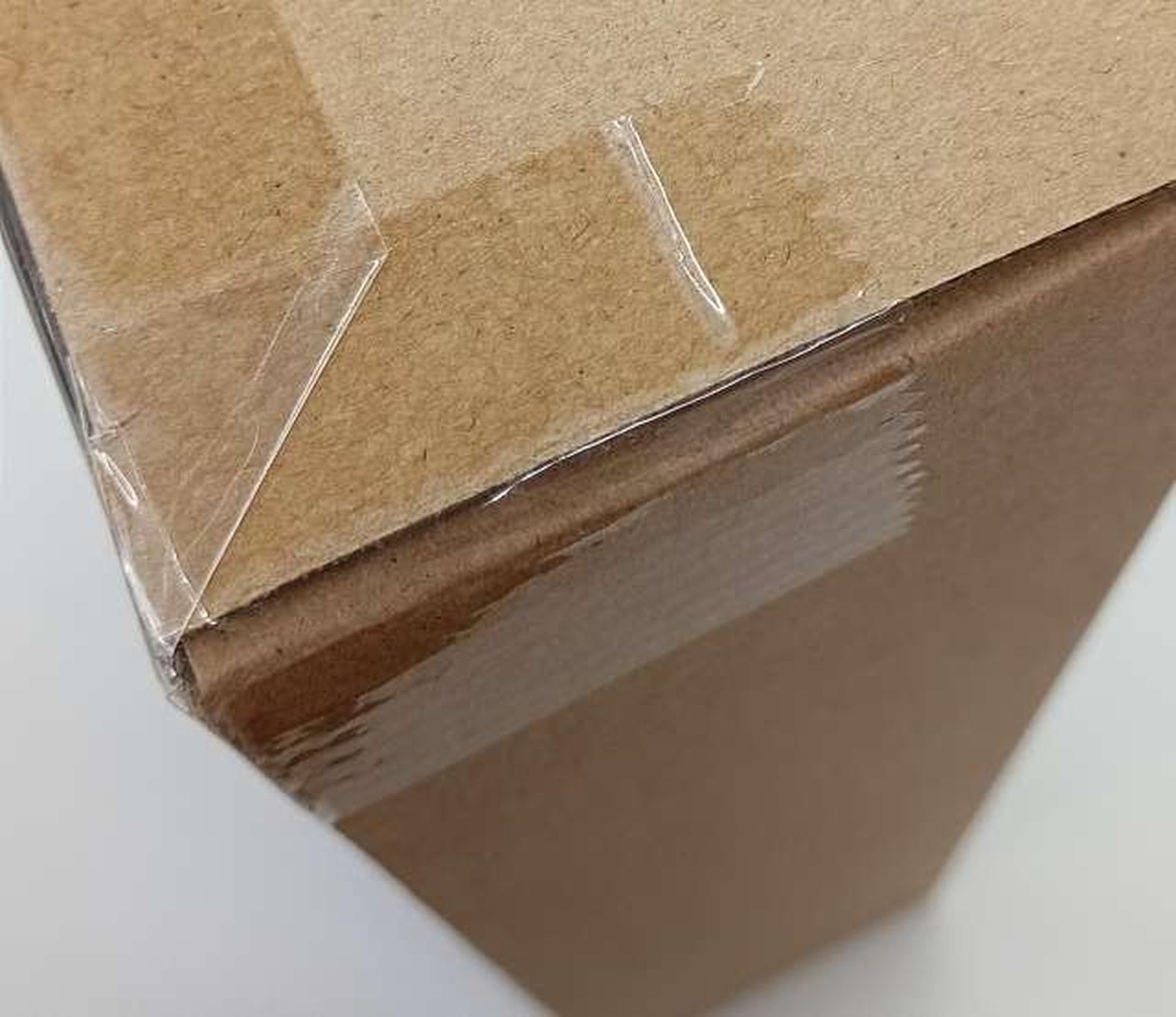 右　テープ貼付部分