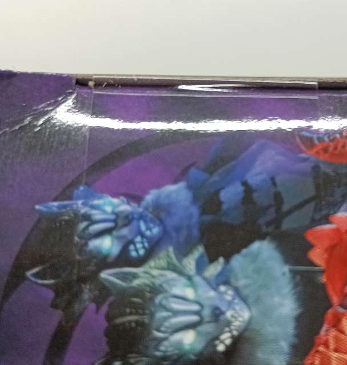 箱　テープ貼付部分