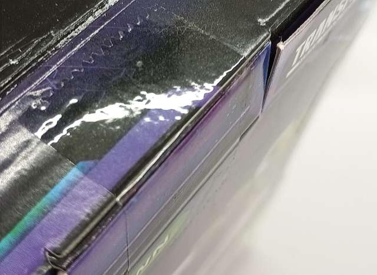 上面　テープ貼付部分