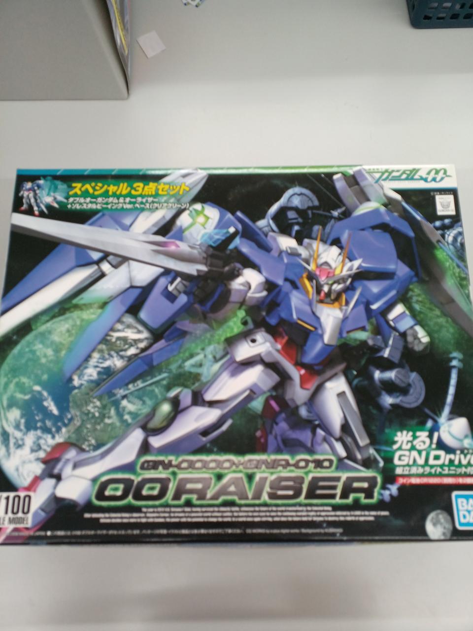 1/100プラモデル