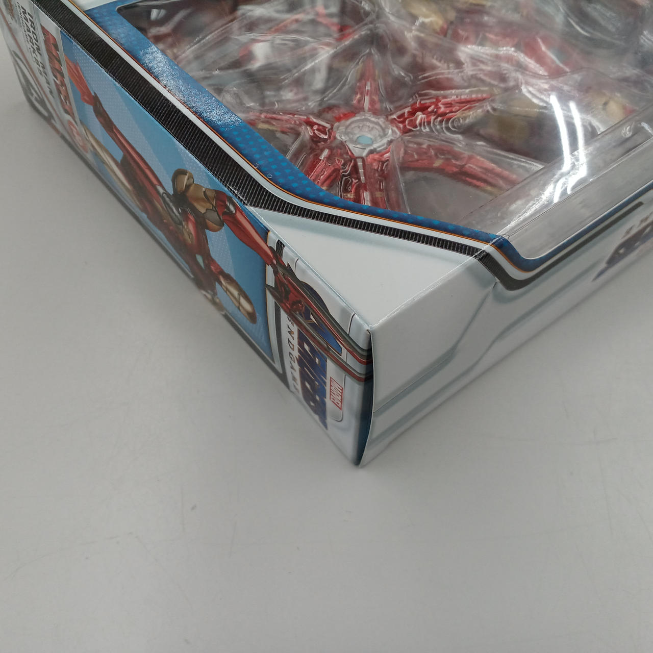メディコム・トイ|MAFEX アイアンマン Mark85(EndGame)|【ハードオフ