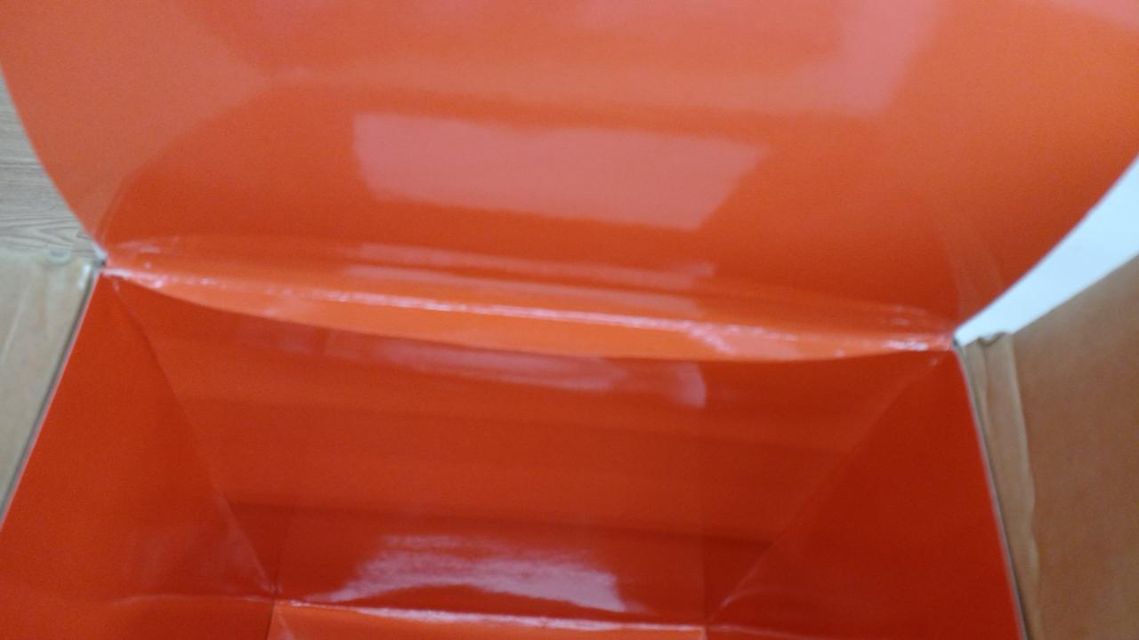 箱ダメージあり