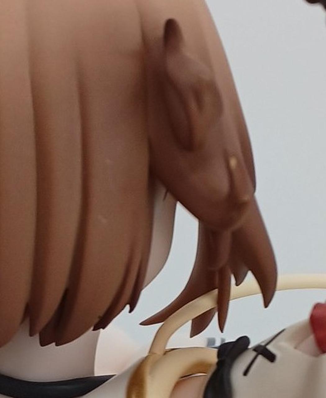 髪の毛塗装剥げあり