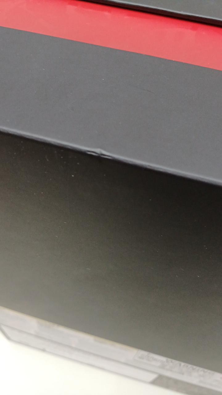 外箱凹み有