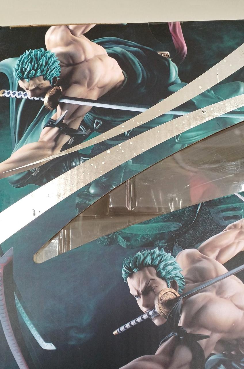 箱上部銀塗装剥がれあり