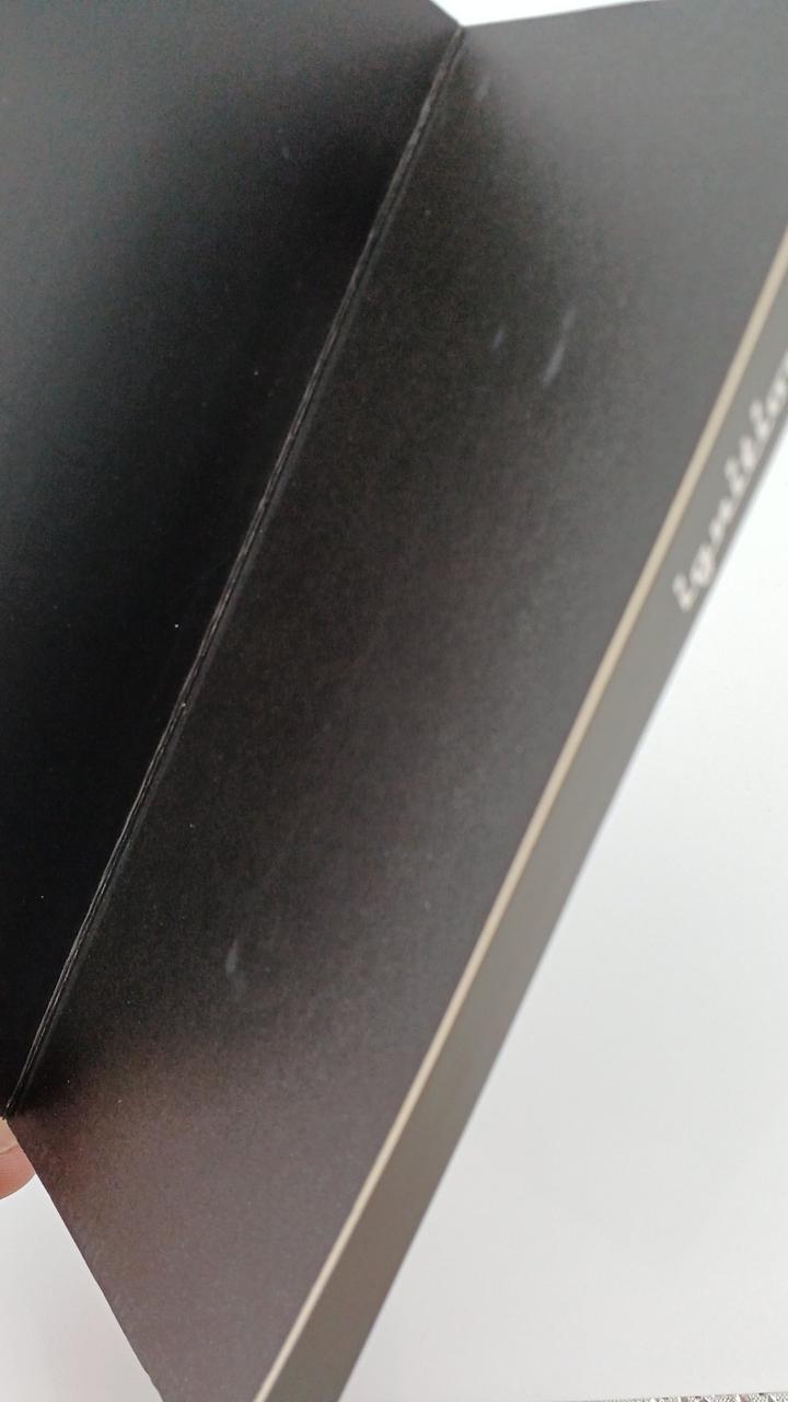 外箱イタミあり