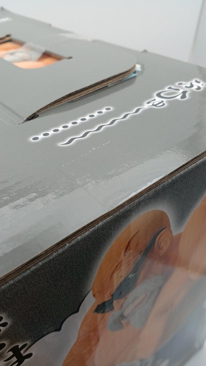 箱の横側テープ未開封