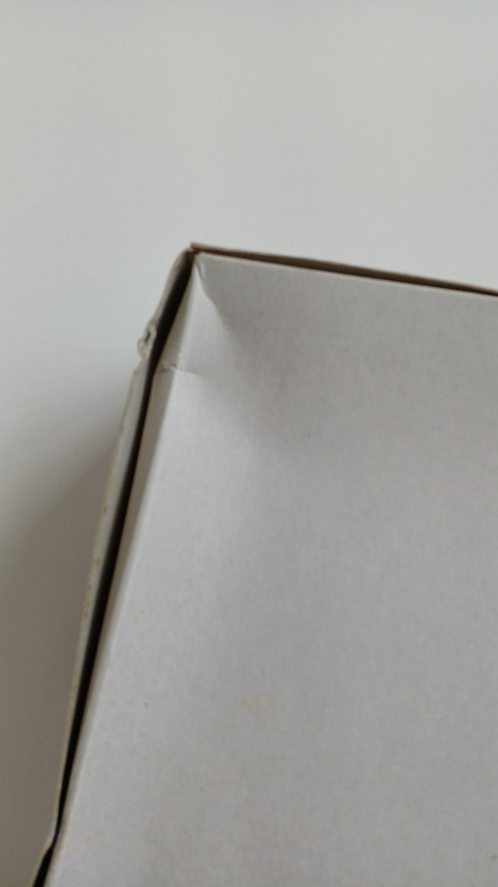 箱イタミ・凹みあり