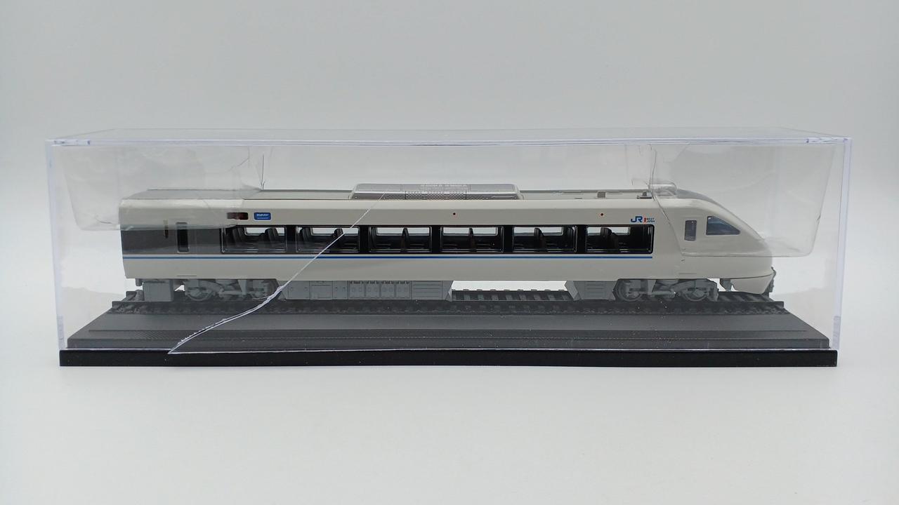 ケース破損あり