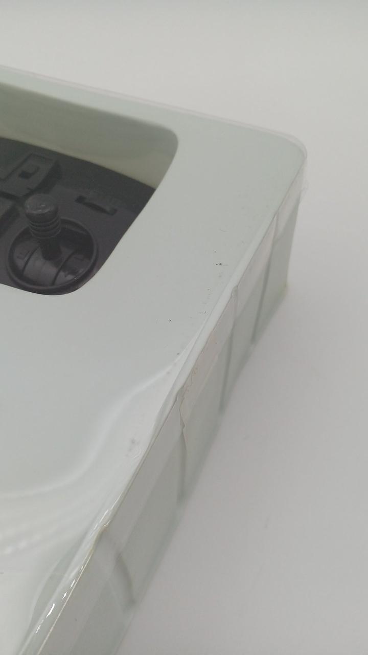 ブリスター汚れあり