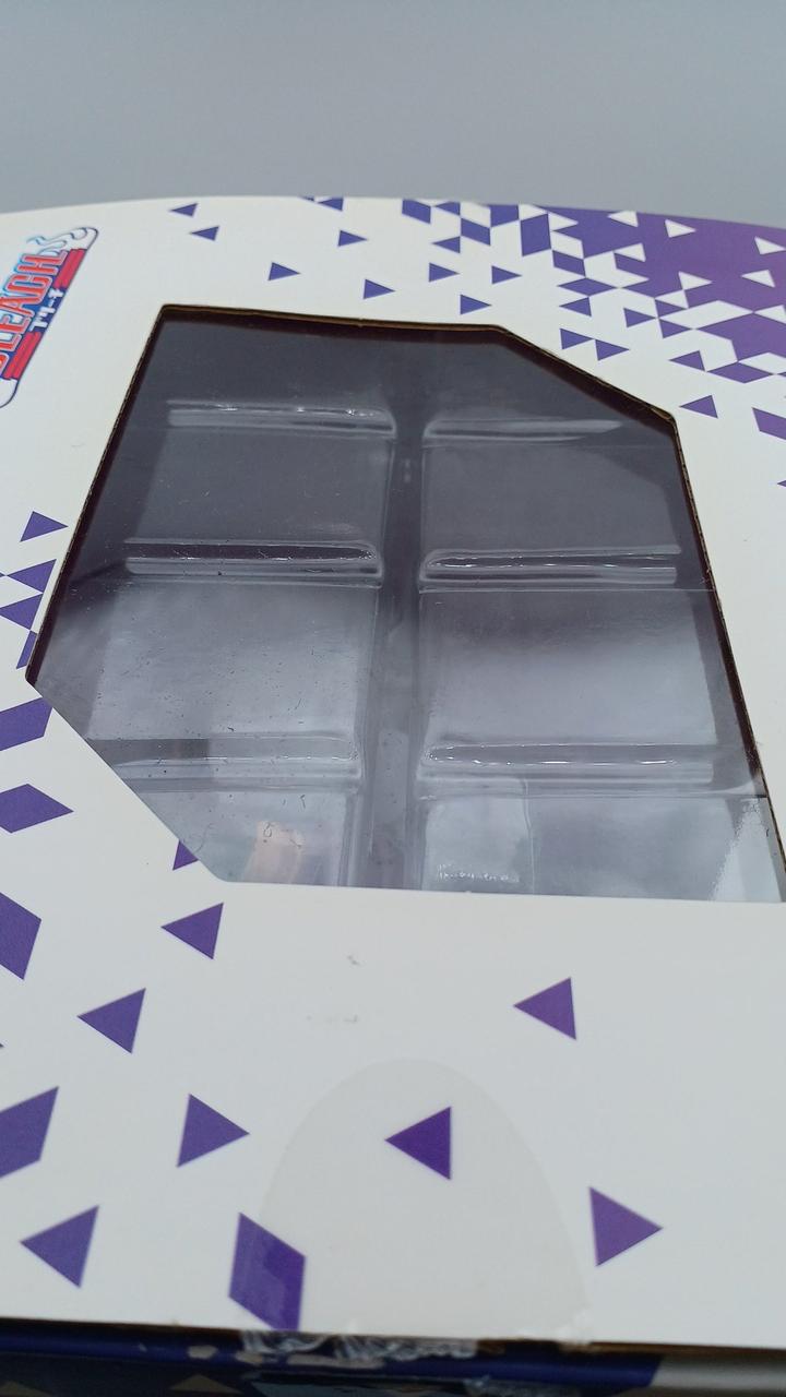 箱イタミ・フィルム汚れあり