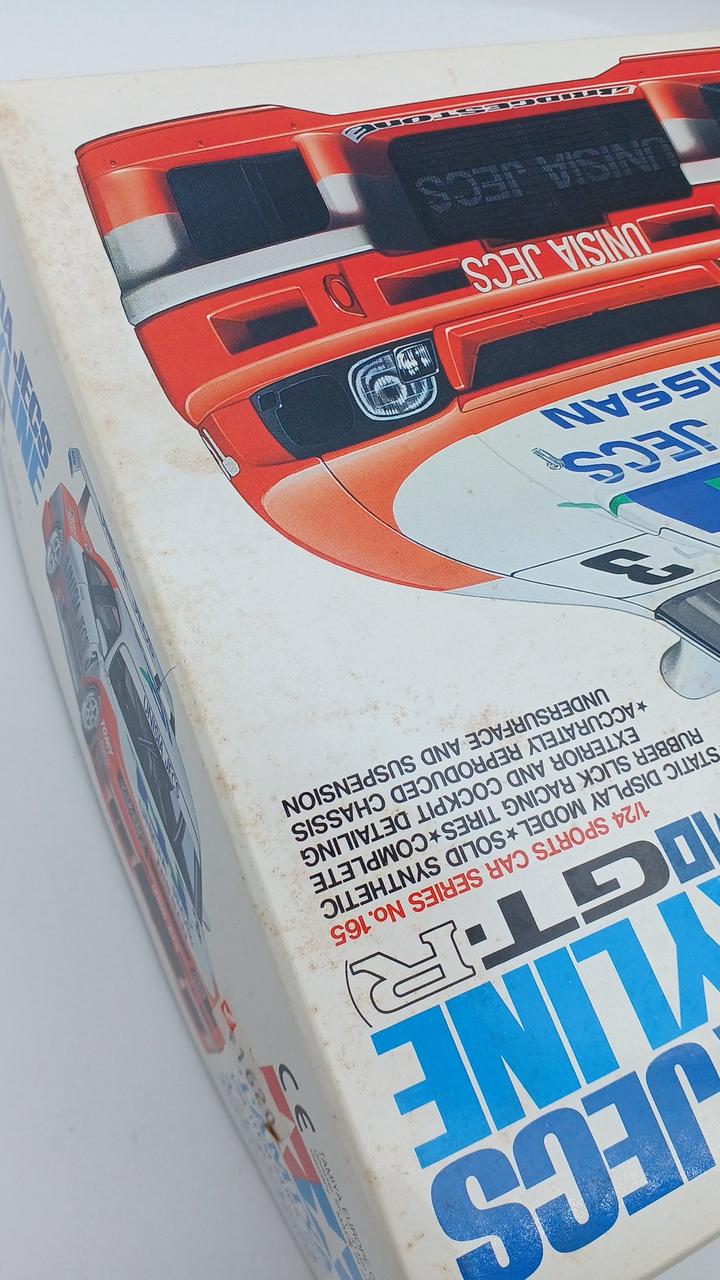 外箱経年劣化あり