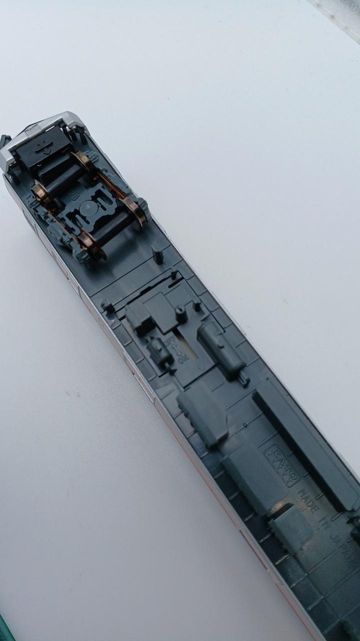 一部ライトスイッチ欠品