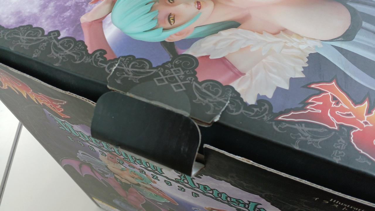 箱イタミあり