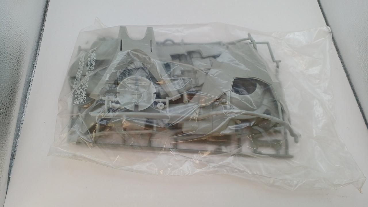 中袋未開封・ランナー外れ有・欠品不明