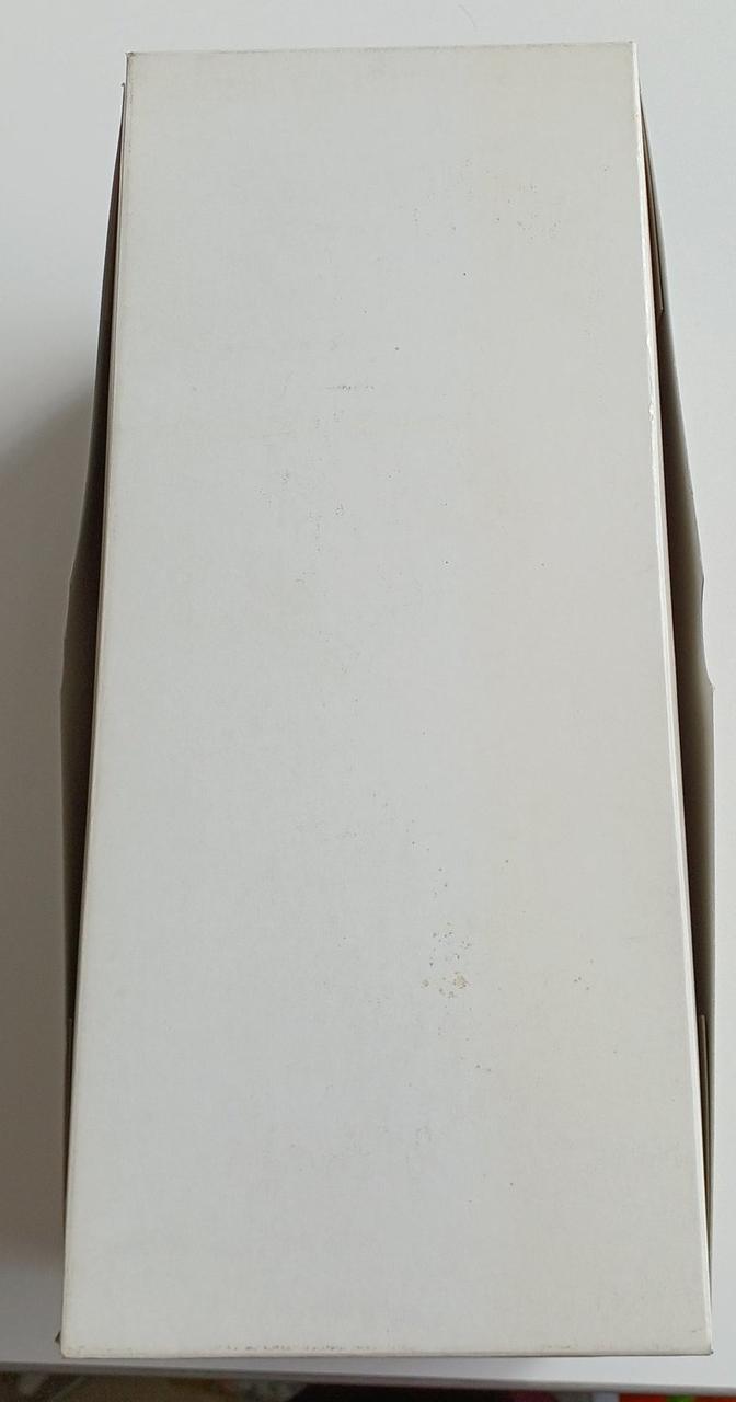 箱イタミ、焼けあり