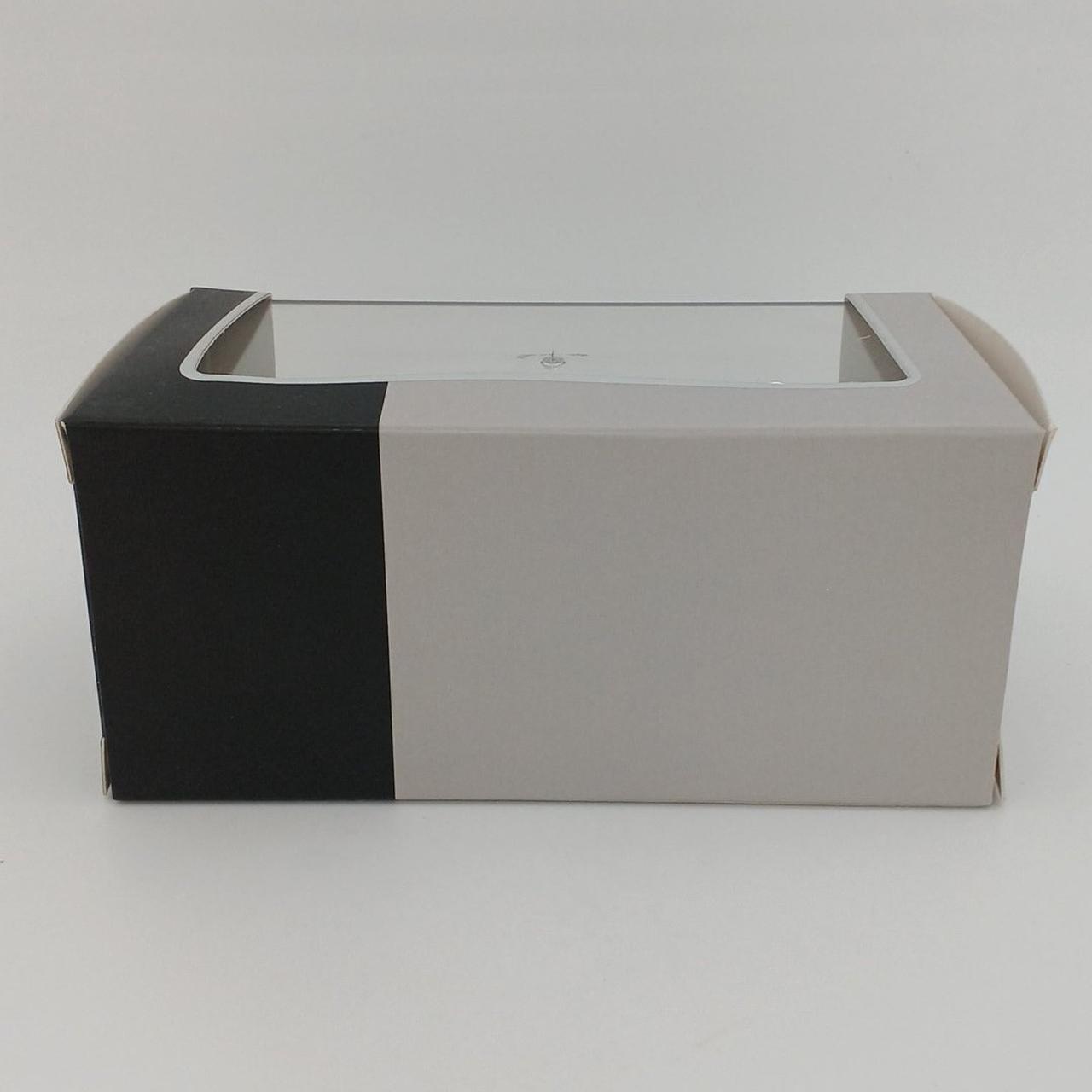 箱・ケースイタミあり