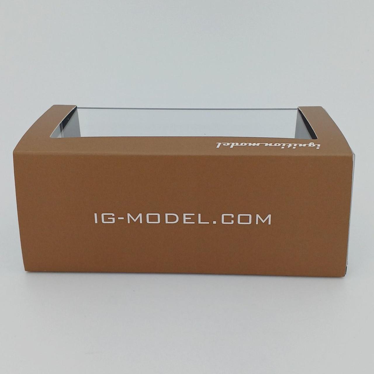 ケース・箱イタミあり