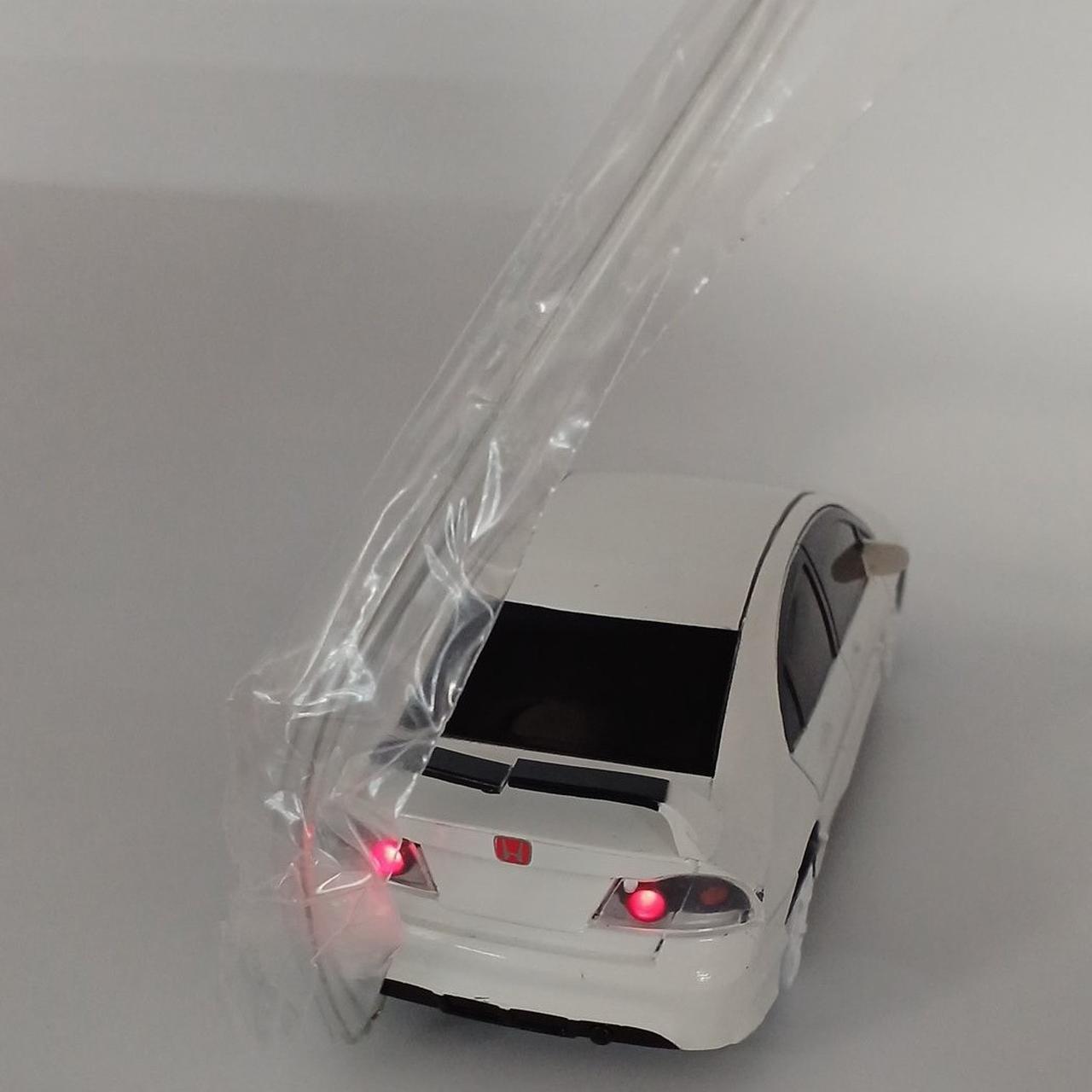 動作確認済み・リアウイング破損あり