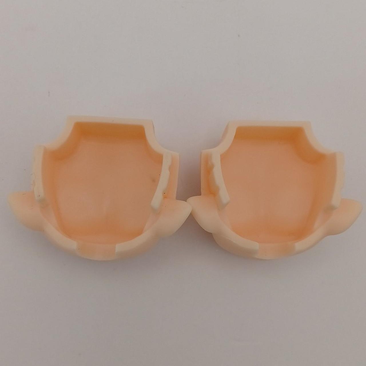 顔パーツ内側汚れあり
